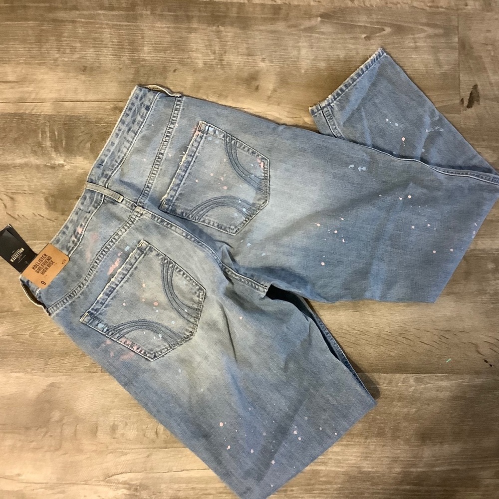 Hollister Boyfriend style Crop jeans